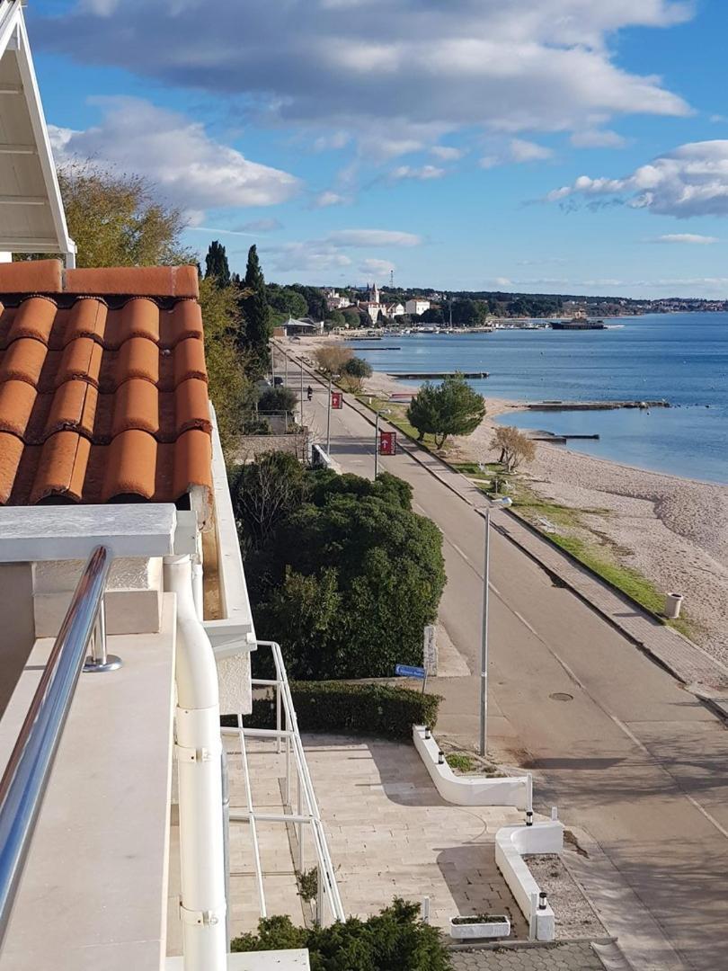 Seaside Apartments Турань Экстерьер фото
